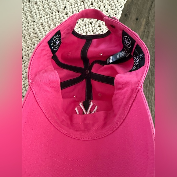 '47 New York Yankees Baseball Cap - hot pink worn once - Picture 2 of 5